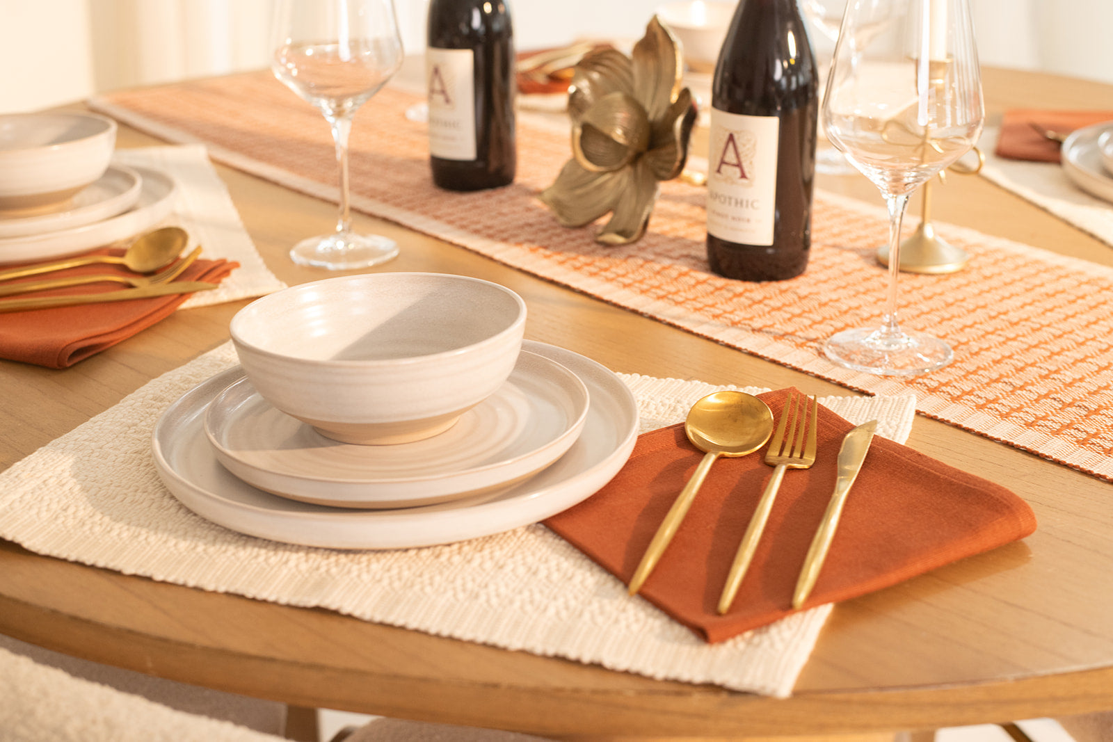 Table Runner - Burnt Umber & White